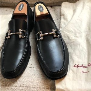 Always Classic Ferragamo Driving Mocs